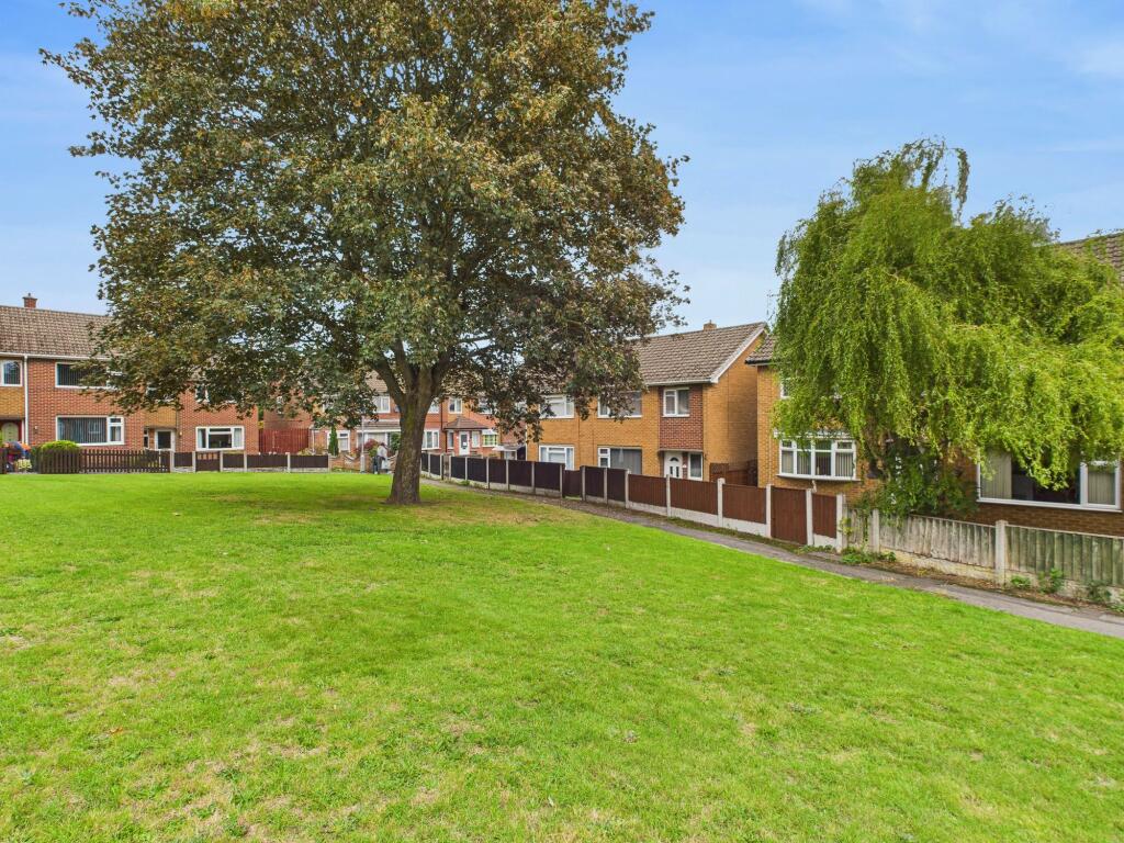 Communal Green