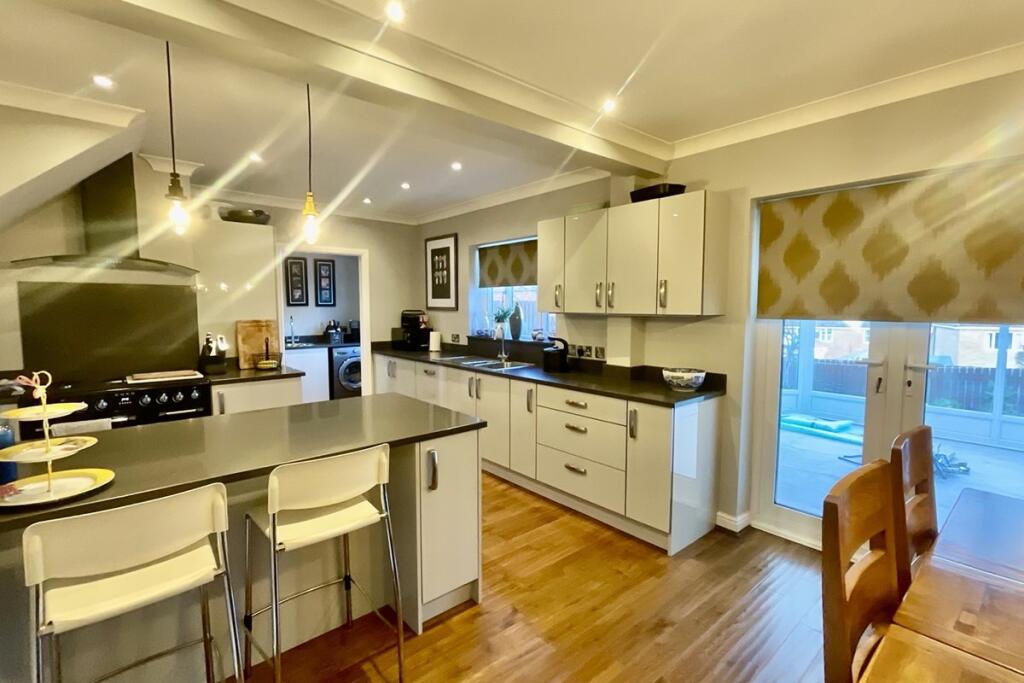 Kitchen Dining 