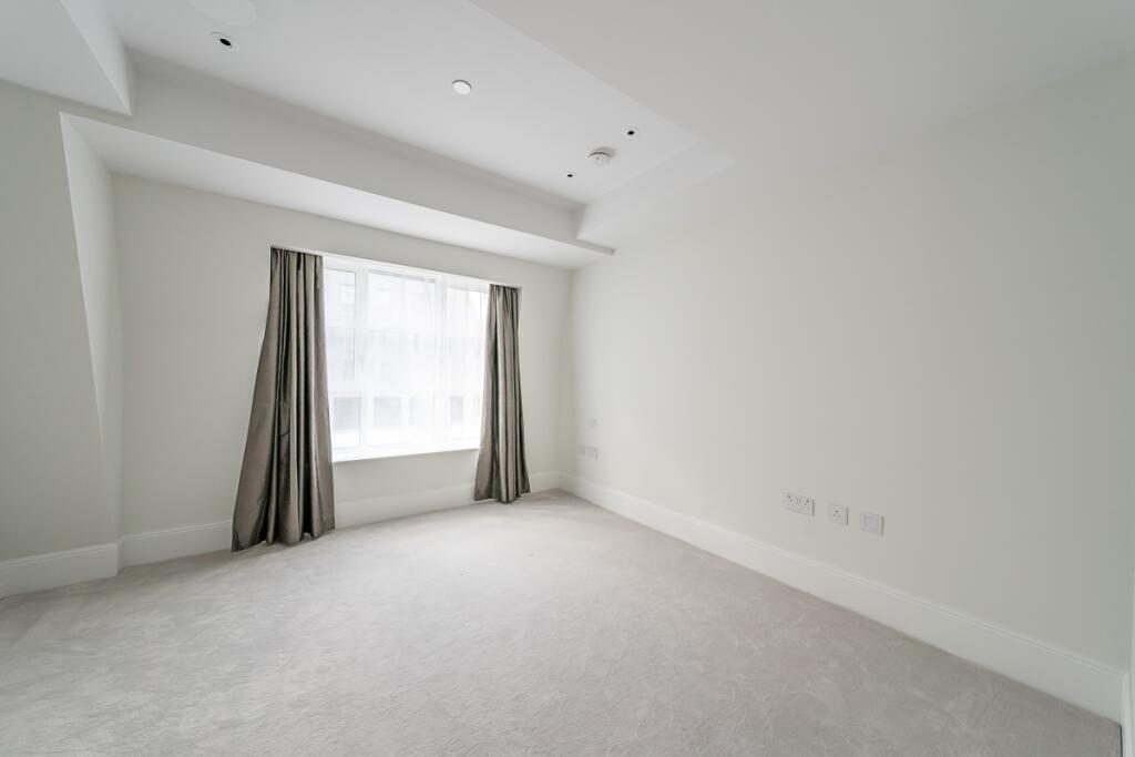 9-Millbank-008