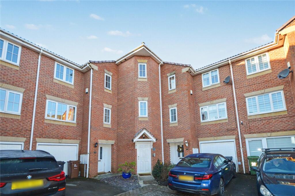 Kensington Way, Leeds, West Yorkshire