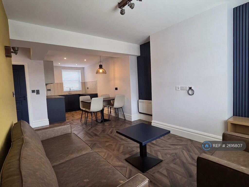 Open Plan Kitchen/Diner &amp; Living Area