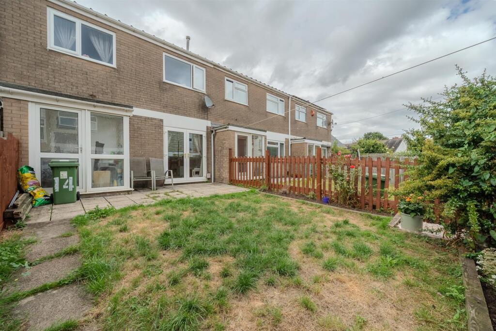 14 Fields Road-15.jpg