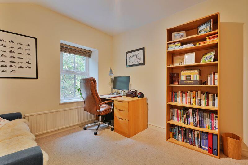 First Floor Double Bedroom / Study