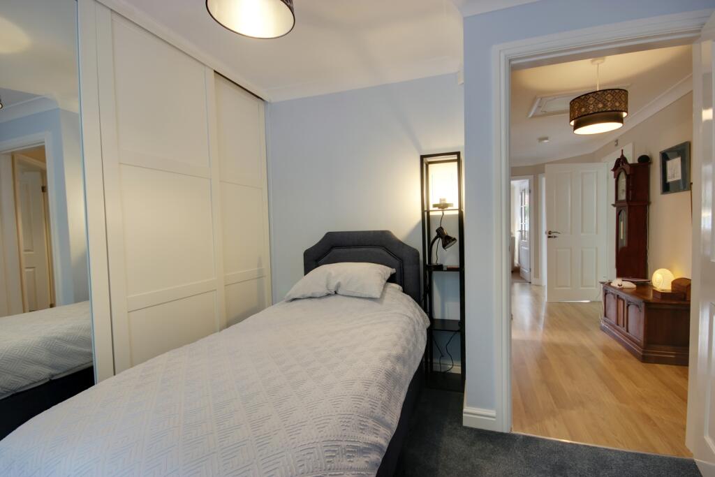 1 Bed 2B