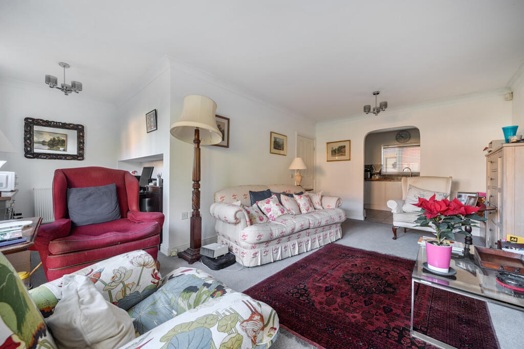 1385886-6-692ebdd...