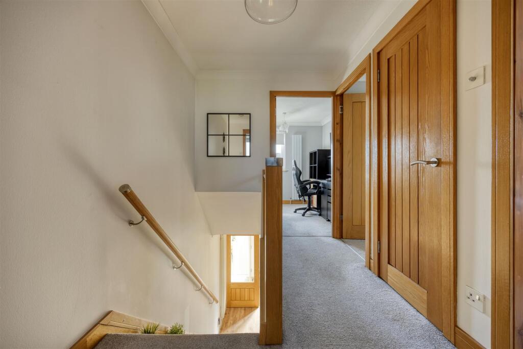 25_HEATHER_DRIVE_LENZIE_032.JPEG