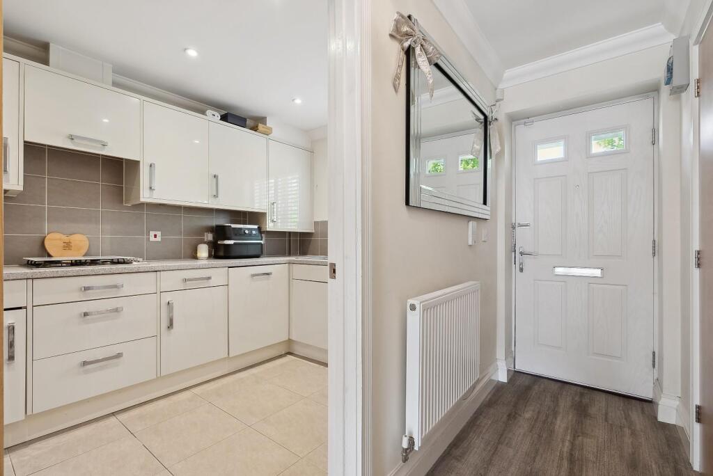 downstairs hallway.jpeg