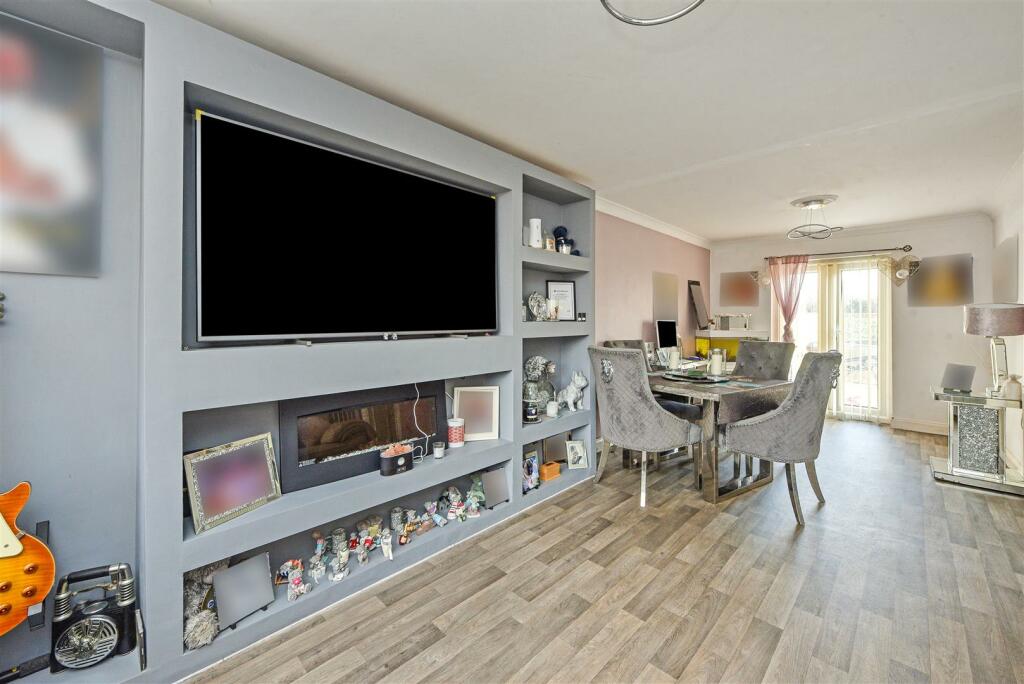 Lounge/Diner
