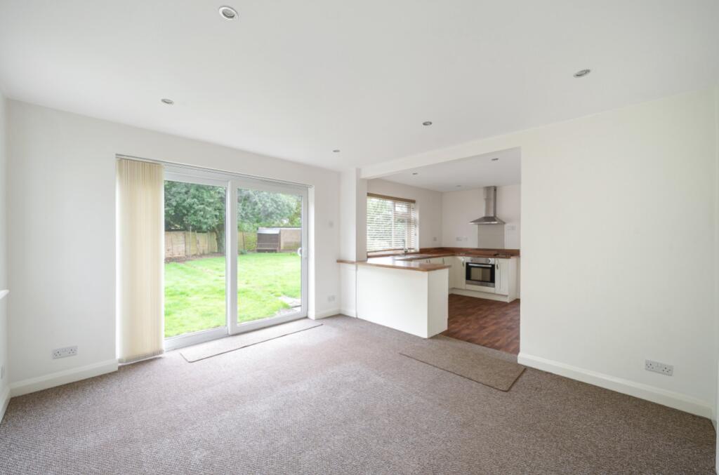 EweMove Wetherby Kitchen Diner