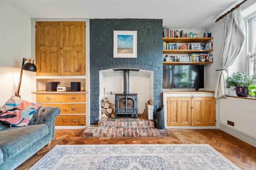 Saxton Mee 11 Hope Road 0035.jpg