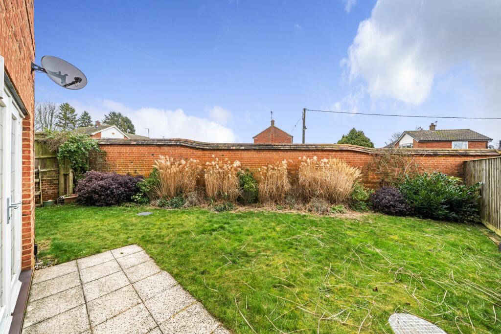 Patio and Rear Gardn