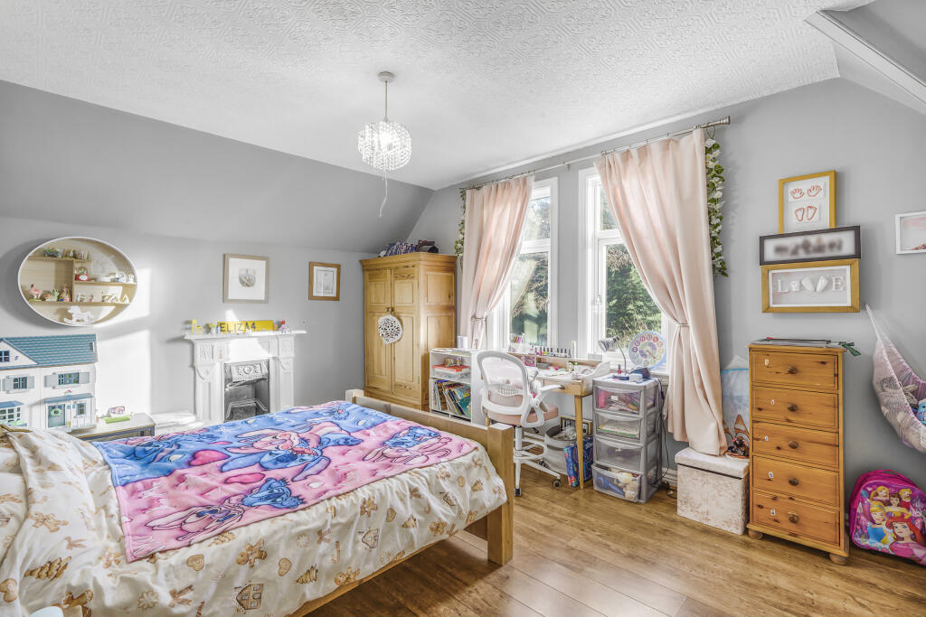 Main Bedroom