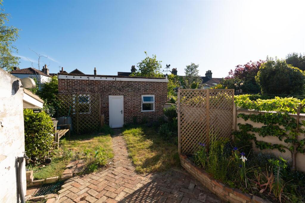 37EssexSt-ext-007.jpg