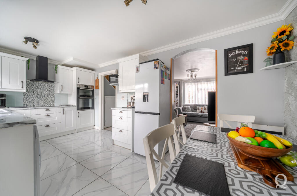 d33ac924-9d75-43d...