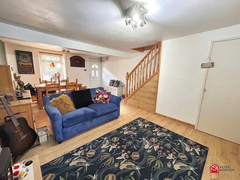 Open Plan Lounge/ Dining Room