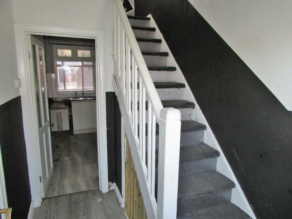 ClaphamSt3hall.JPG