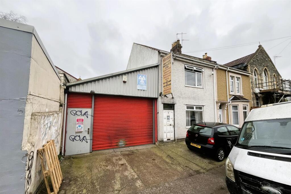 3 - 5 Hinton Road, Greenbank, Bristol BS5 6HA |Fre