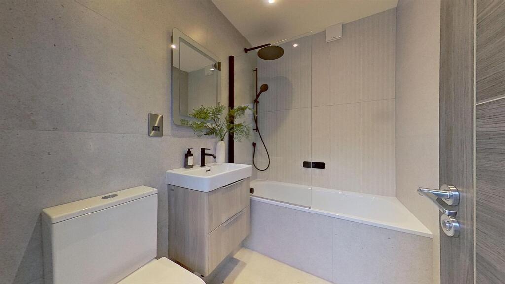 178-Mitcham-Road-Tooting-SW17-08092025_121252.jpg