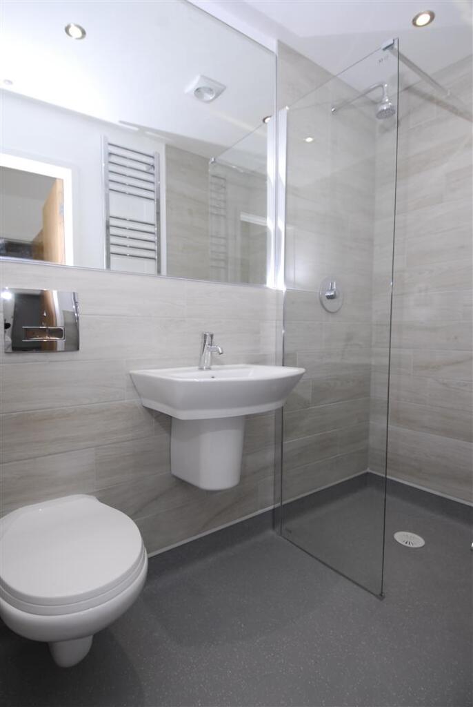 34BayswaterRd010.JPG