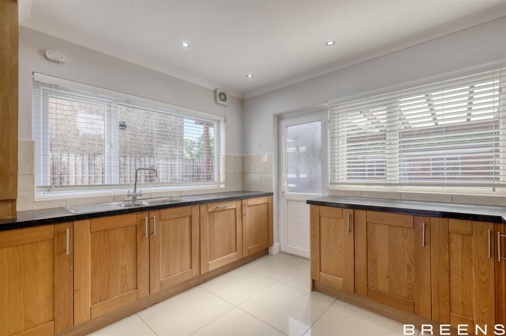 10_img_4479_6 copy 2.jpg