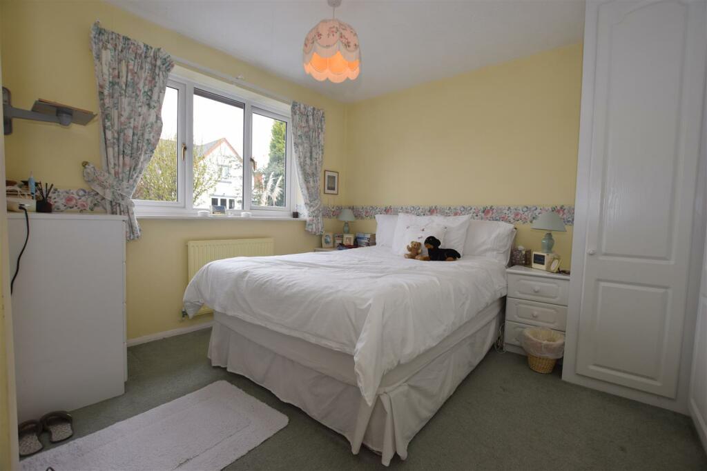 63 Thomas Road, Whitwick