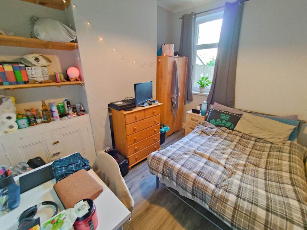 First floor middle b