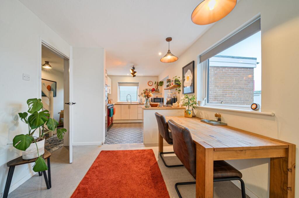 1394846-14-69493311717cc-ARW-1