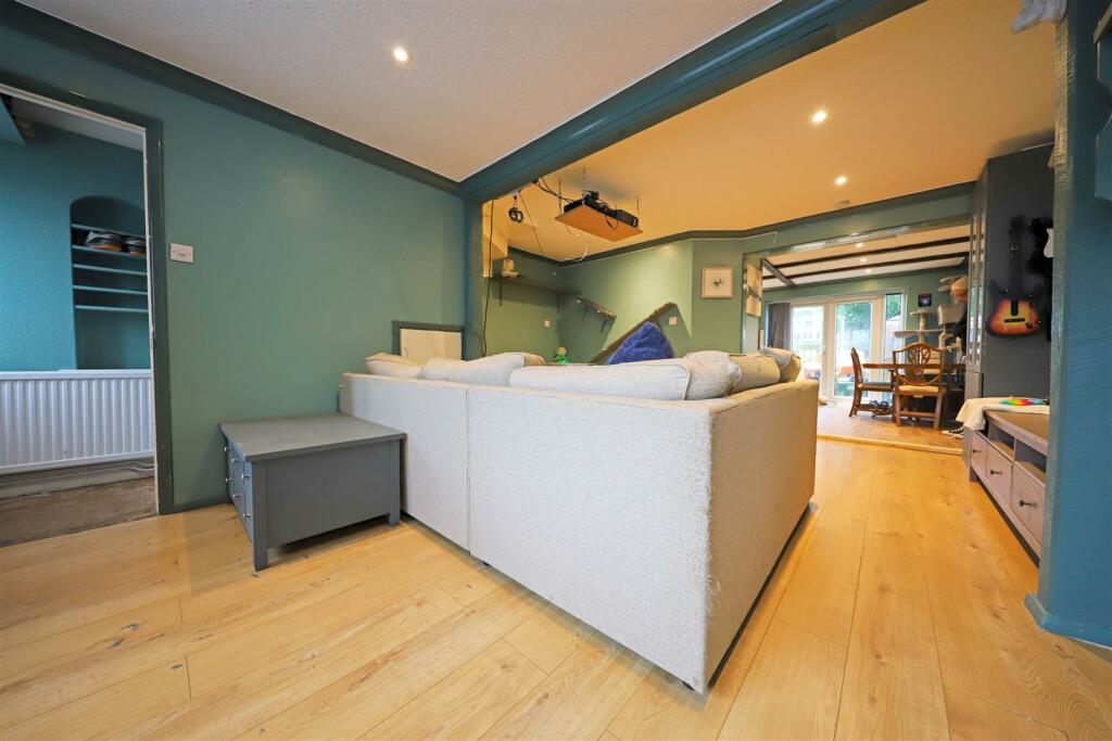 nicholas james kiln lounge diner_.jpg