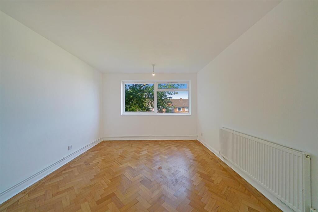 South Meadows, 95 Park Lane - LObJYkUdyMB25MRkJgPa