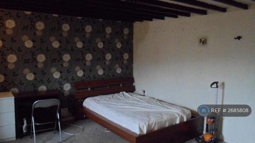 Bed 4
