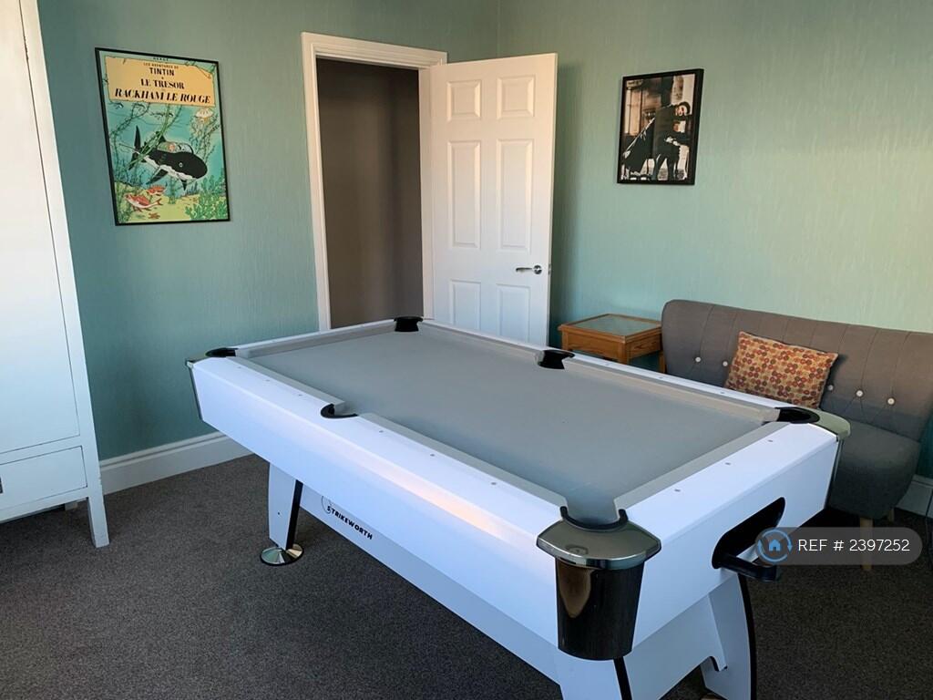 Games Room/Bedroom 4