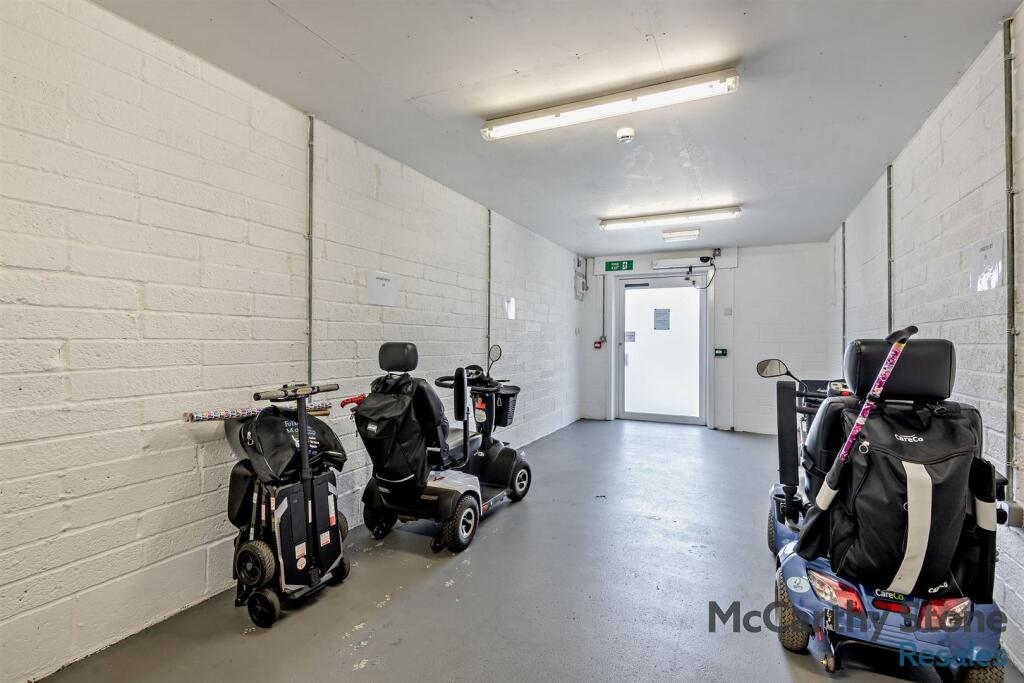 8663468-interior14-800.jpg
