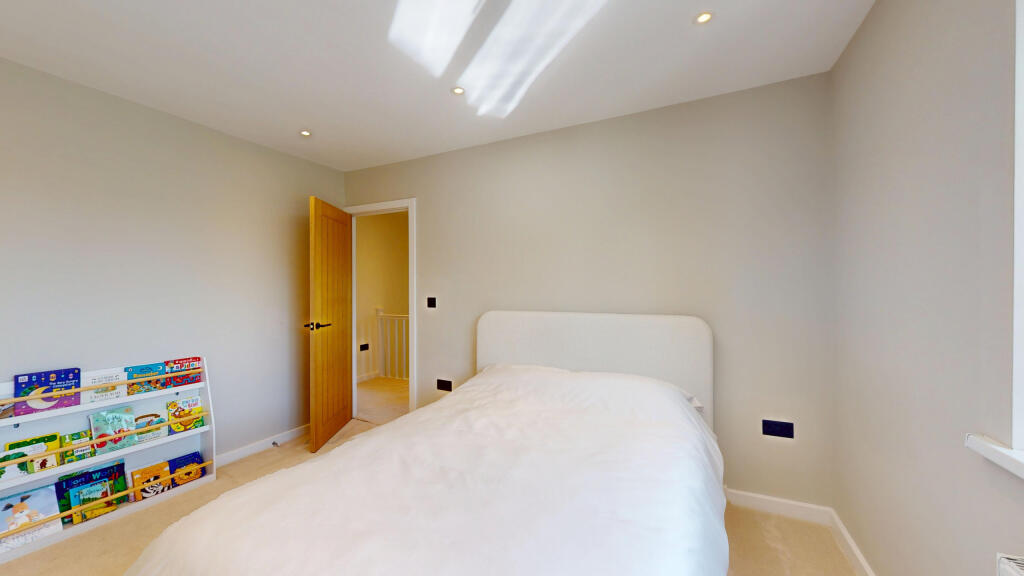 10-Cookridge-Ave-05272025_112901