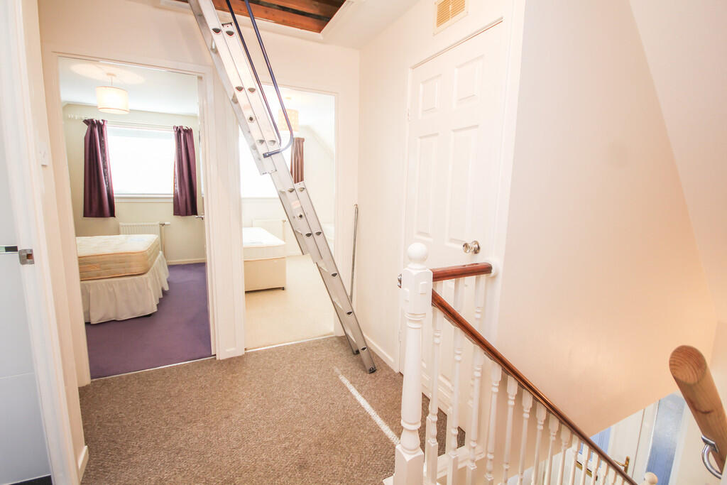 59 Kirkfield - Sm...