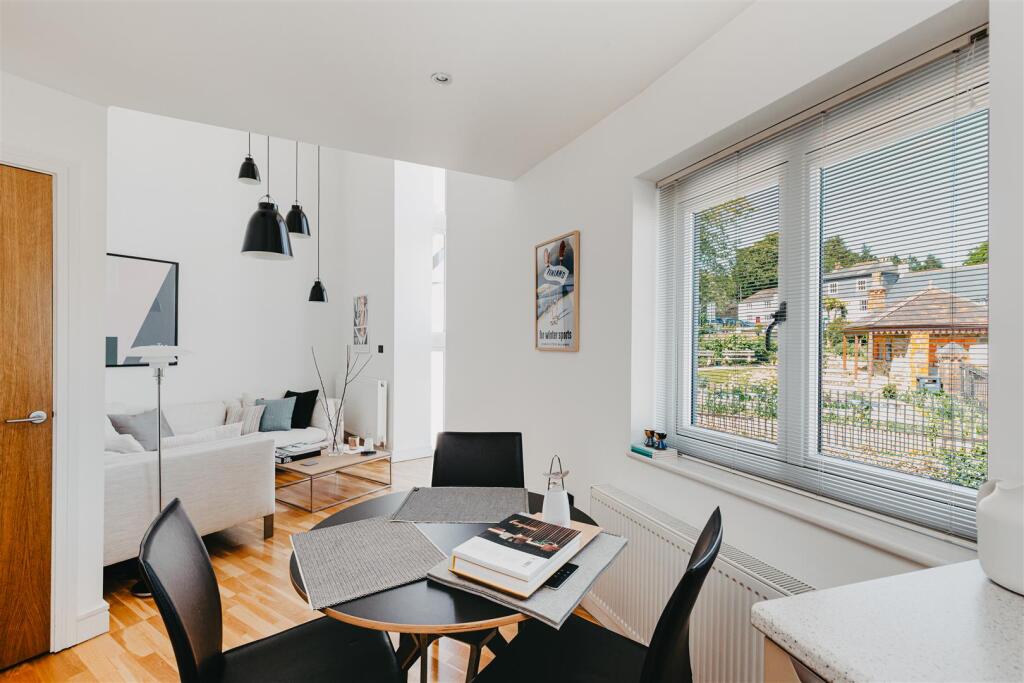 Diner to Living Room