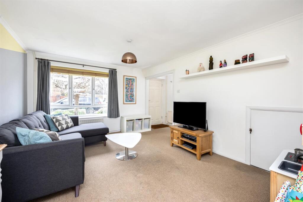 Coleridge Close_3-015.jpg