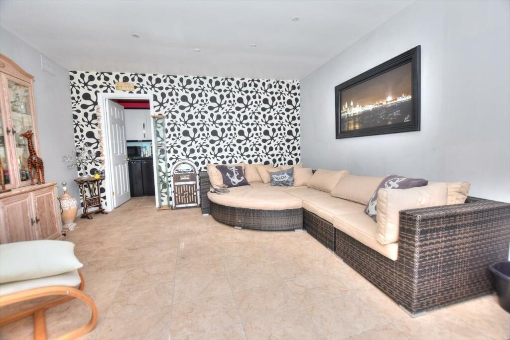 DSC_3876_Smooth 3.jpg