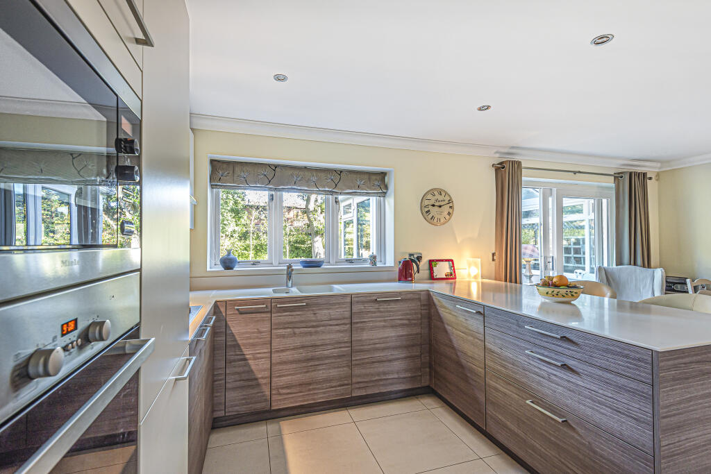 5d94787d52195-536698