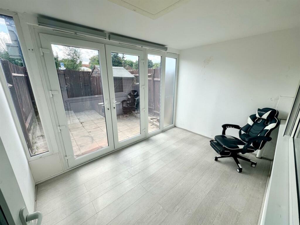 Sun room.jpg
