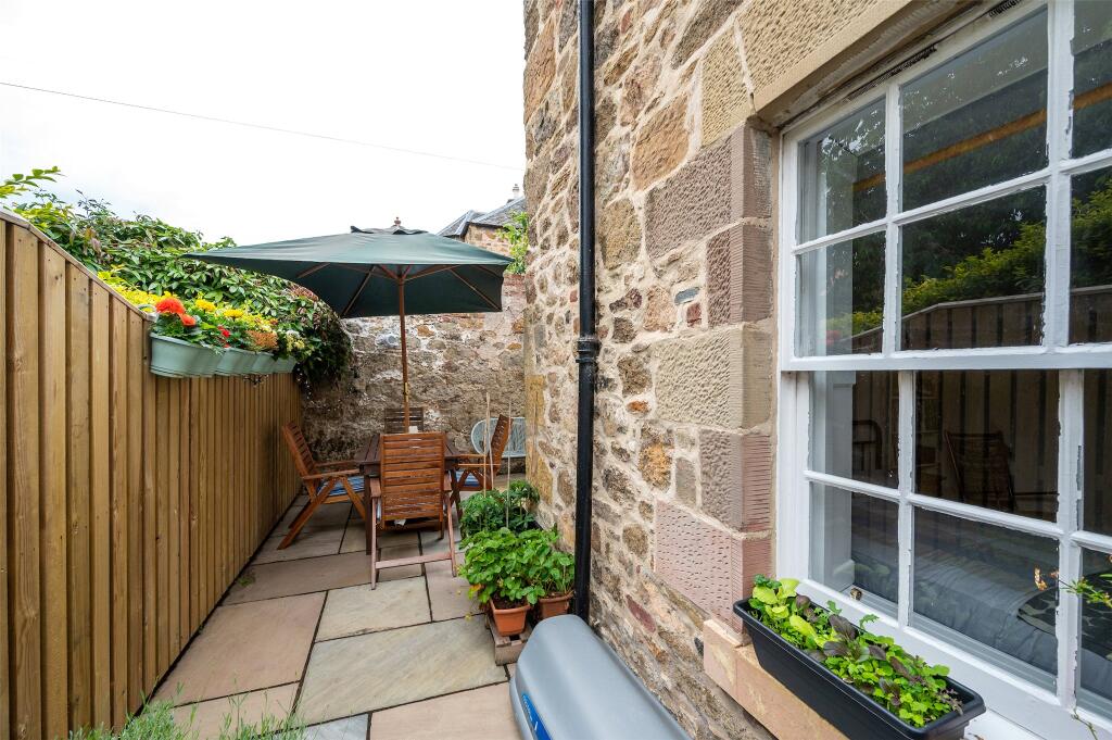 Courtyard Garden