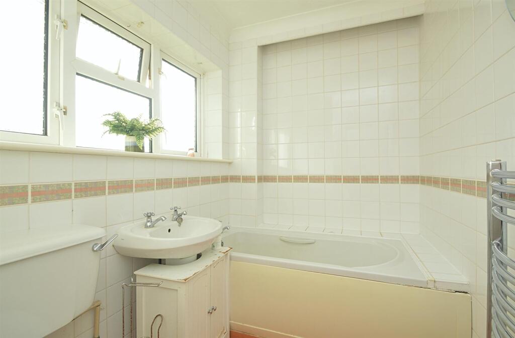 resizedBathroom2.jpg