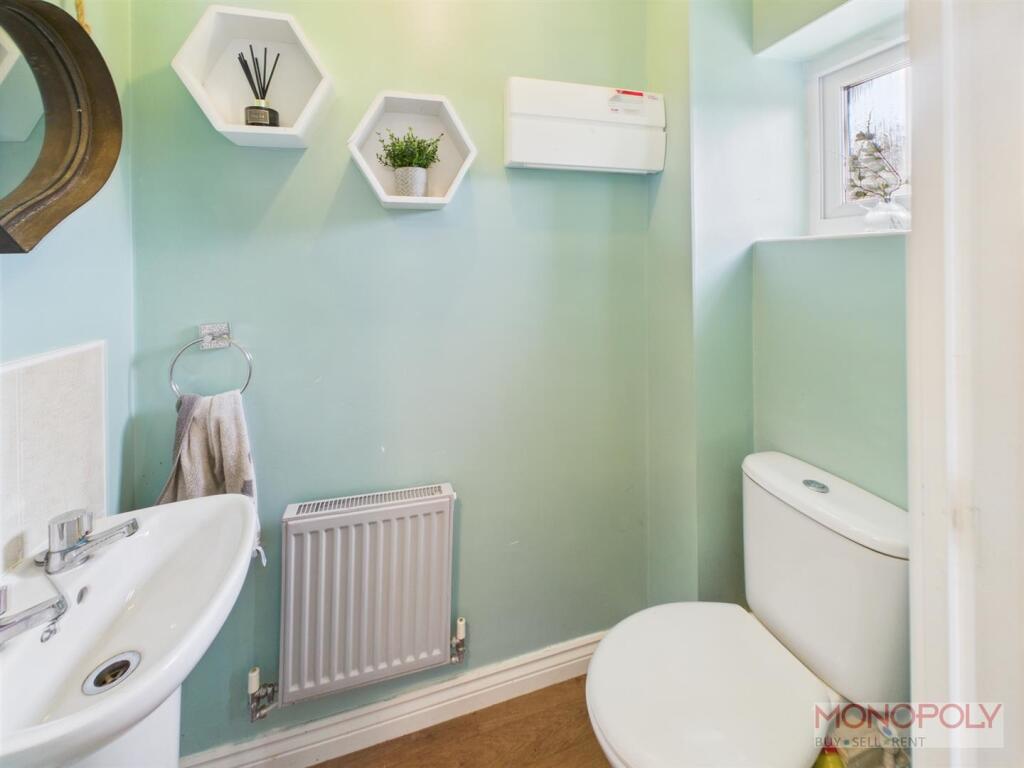 DOWNSTAIRS CLOAKROOM