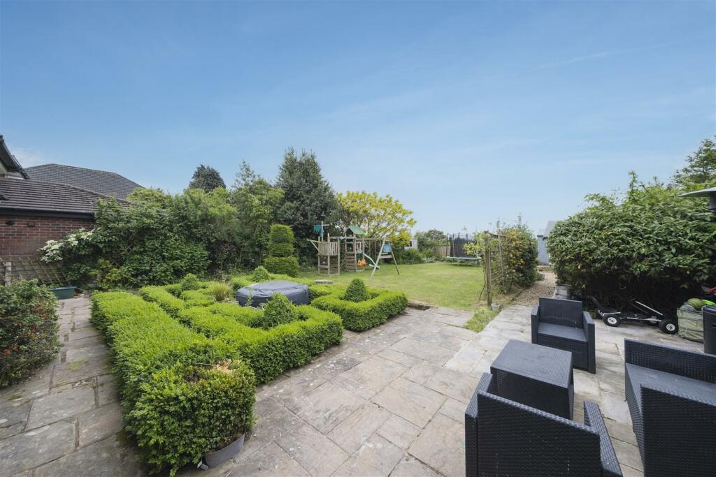 11A Whitegate Road-042.JPG