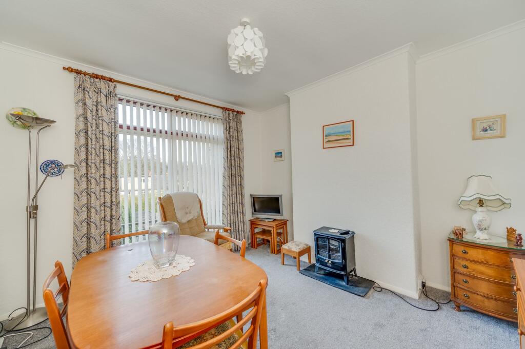 KITCHEN, DINER AND LIVING ROOM