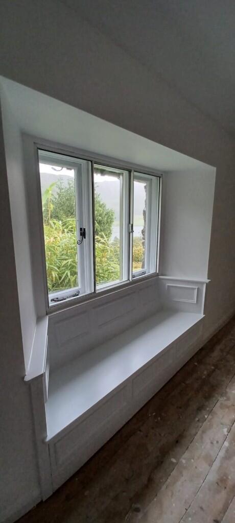 Bedroom window seat