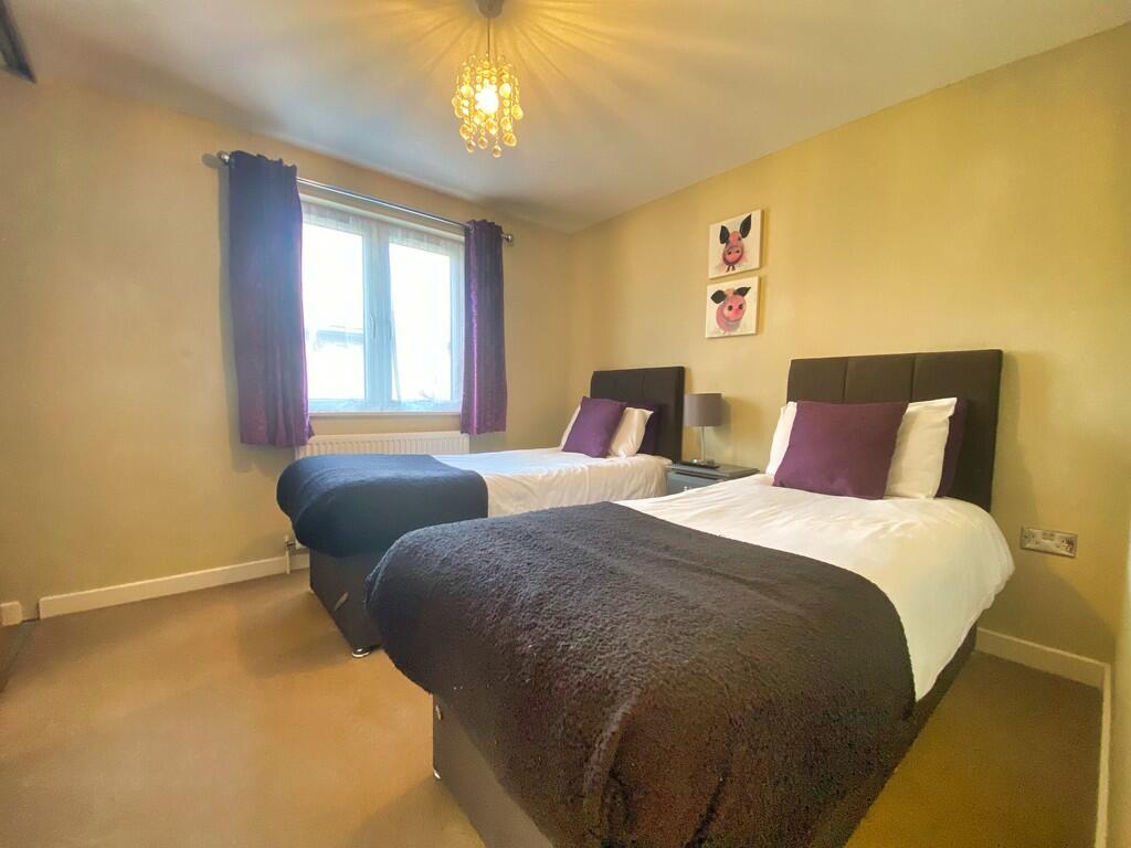 Photo 04-03-2025,...