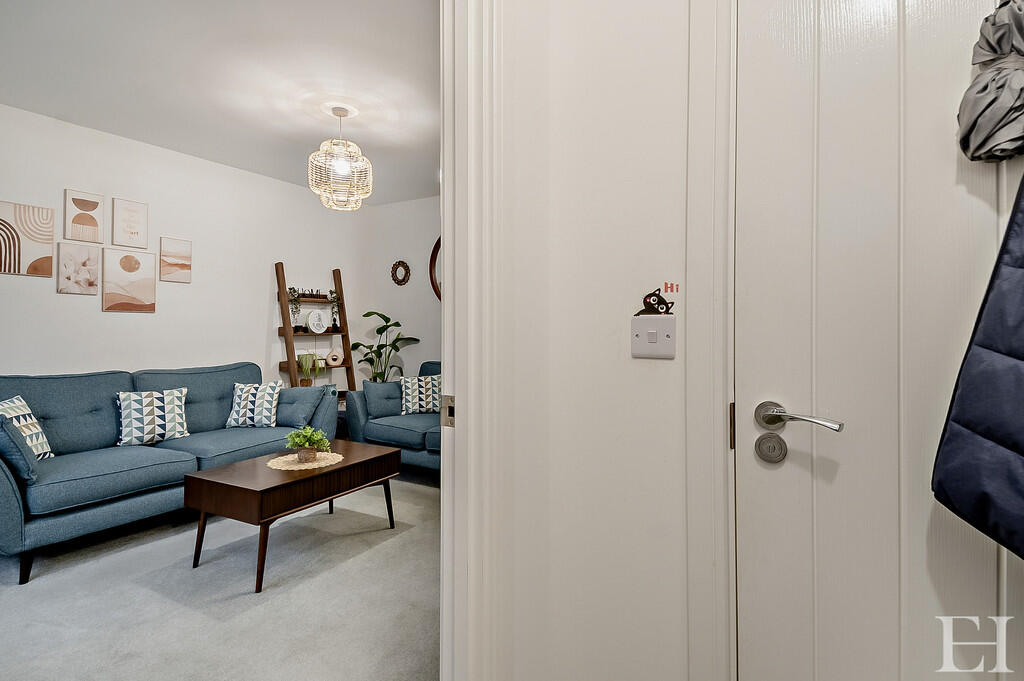8636418-interior1...