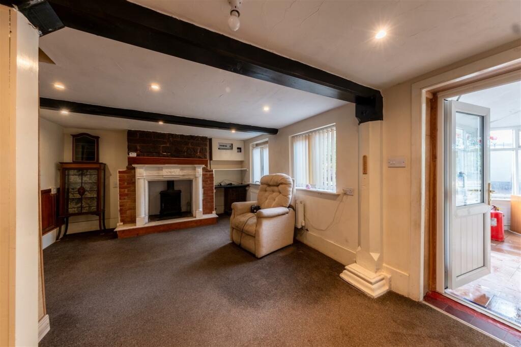 1 Iddenshall Cottages-005.jpg