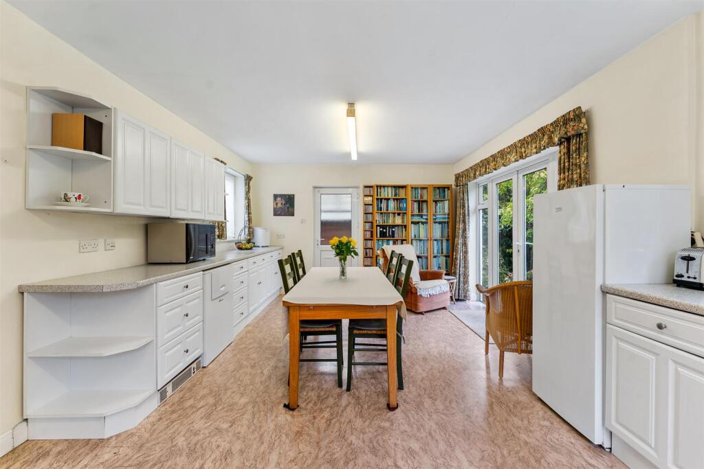 Dining Kitchen 3