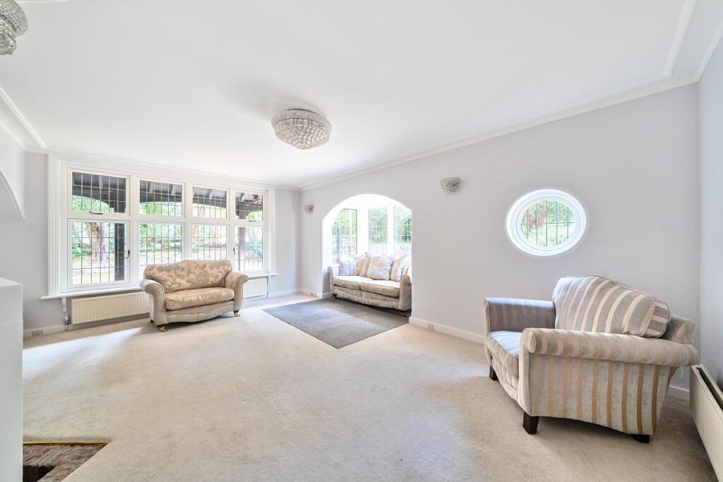 1316482-8-687a66a...